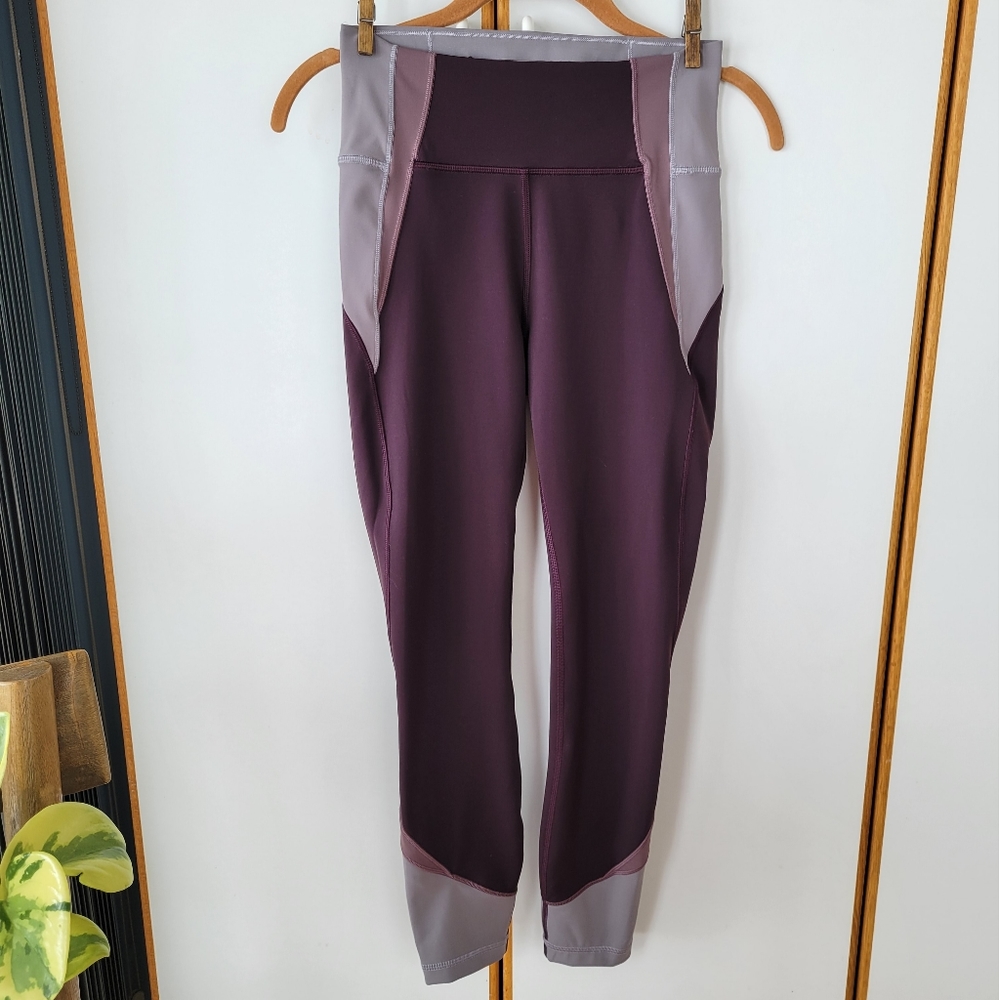 Lululemon In Movement Tight 25" Blocked High-Rise Legging Plum Shadow
